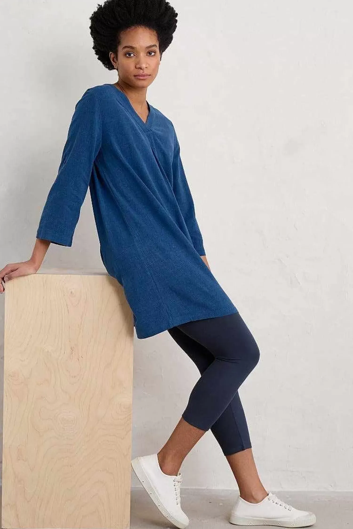 Trousers & Shorts<Seasalt Cornwall Charming Cropped Leggings Midnight