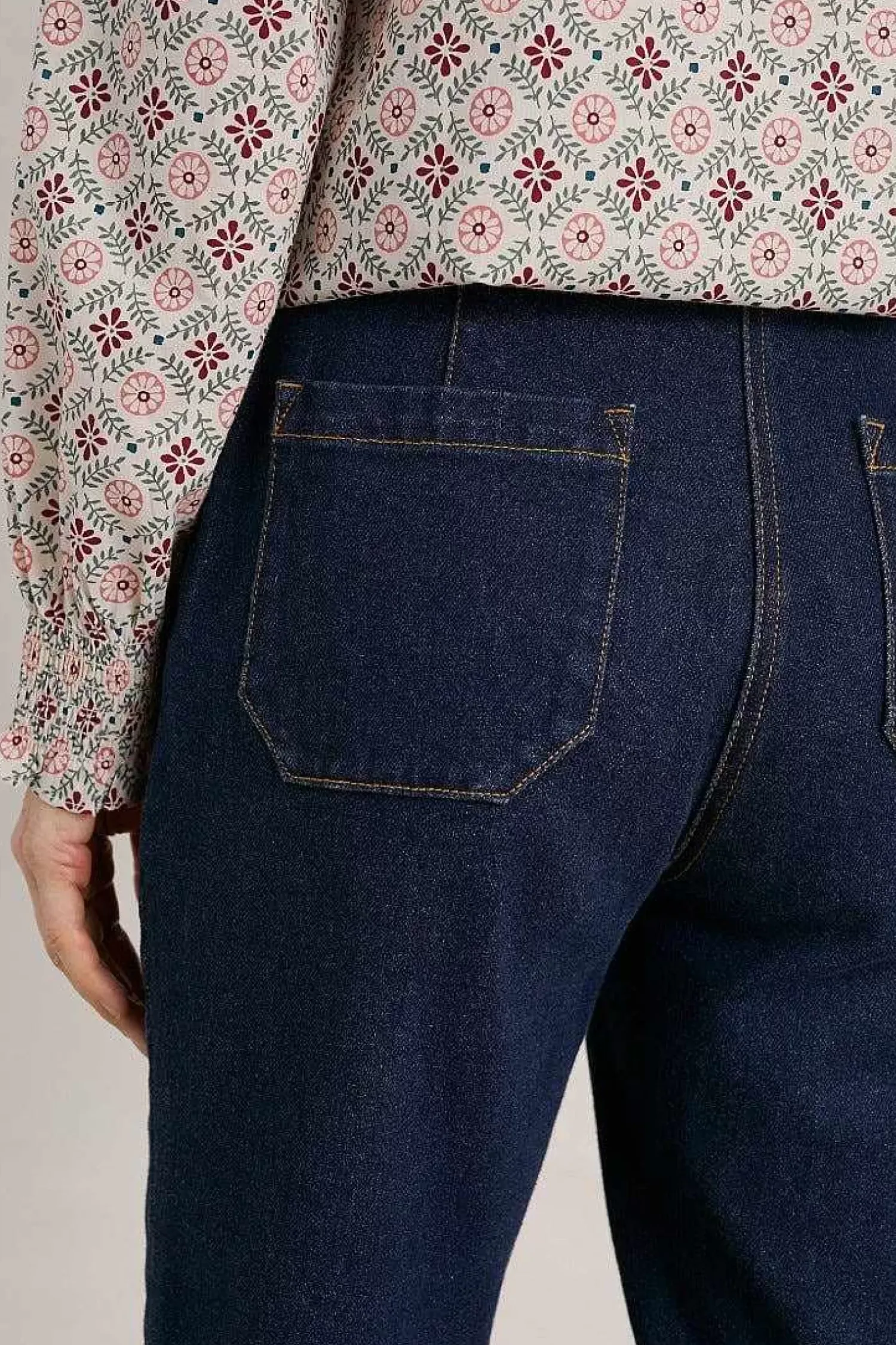 Trousers & Shorts<Seasalt Cornwall Hallworthy Jeans Dark Rinse Wash