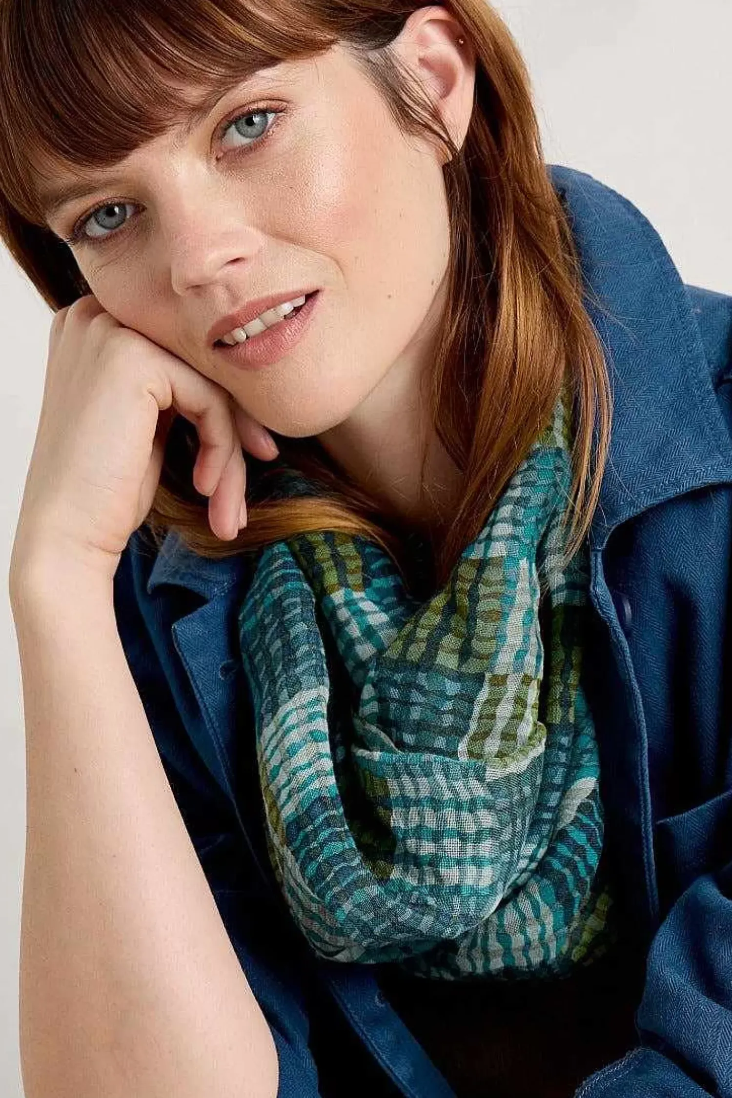 Scarves & Shawls<Seasalt Cornwall Pretty Circle Scarf Wetland Check Wreckage